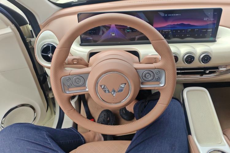 Used Wuling Bingo 2025 333 km Lingxi Deluxe Edition Steering Wheel