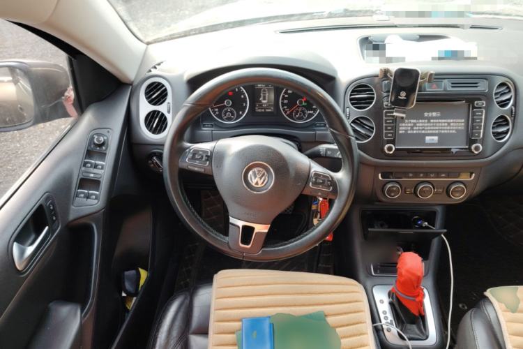 Used Volkswagen Tiguan 2015 1.8TSI Automatic Two-Wheel Drive Comfort Edition Steering Wheel