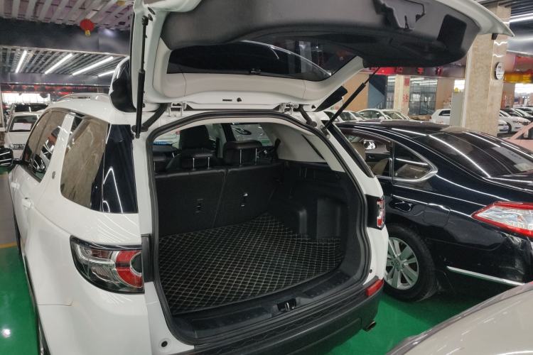 Used Land Rover Discovery Sport 2017 2.0T PURE
