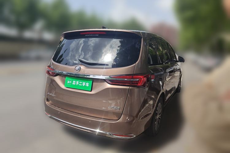 Used Buick GL8 2021 Land Cruiser Executive 652T Premium Model