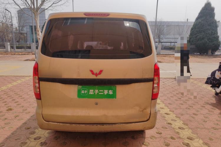 Used Wuling Hongguang V 2022 1.5L Jingqu Edition Electric-Assist LAR