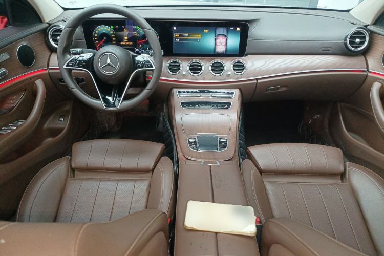 Used Mercedes-Benz E-Class 2022 Second Facelift E 300 L Fashion Edition
