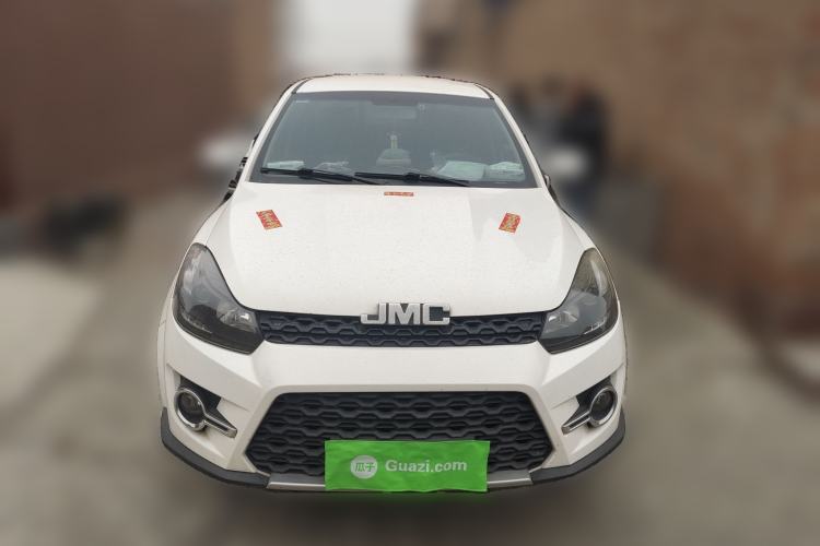 Used JMC Yuhu 3 2018 2.5T Diesel Two-Wheel Drive Advanced Version with Long Wheelbase
