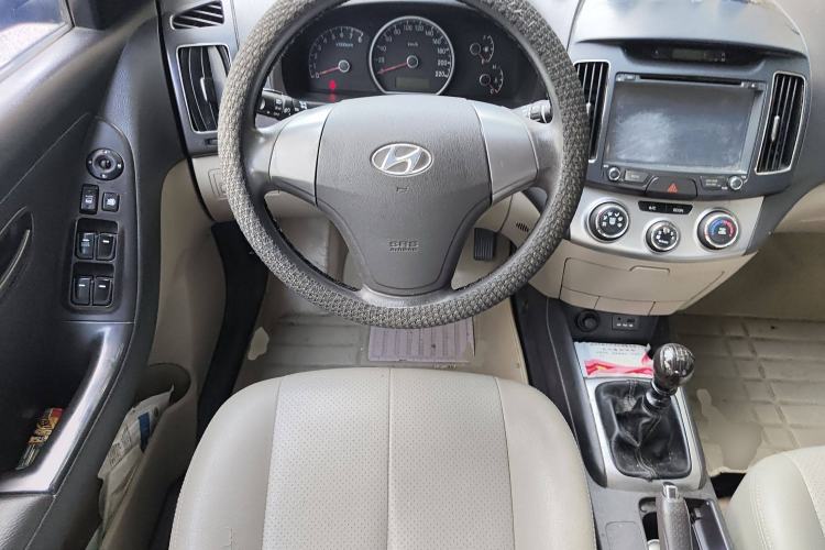 Used Hyundai Celesta 2011 1.6L Manual Comfort Edition
