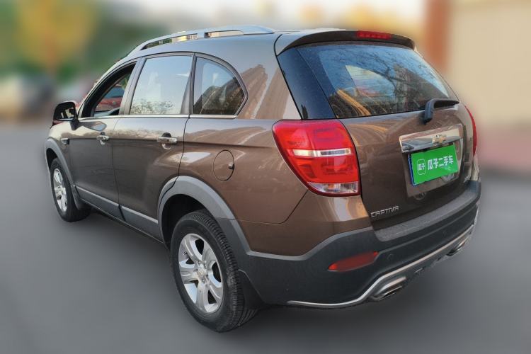 Used Chevrolet Captiva 2015 2.4L Two-Wheel Drive Urban Version 7 Seats Rear Left 45 Deg