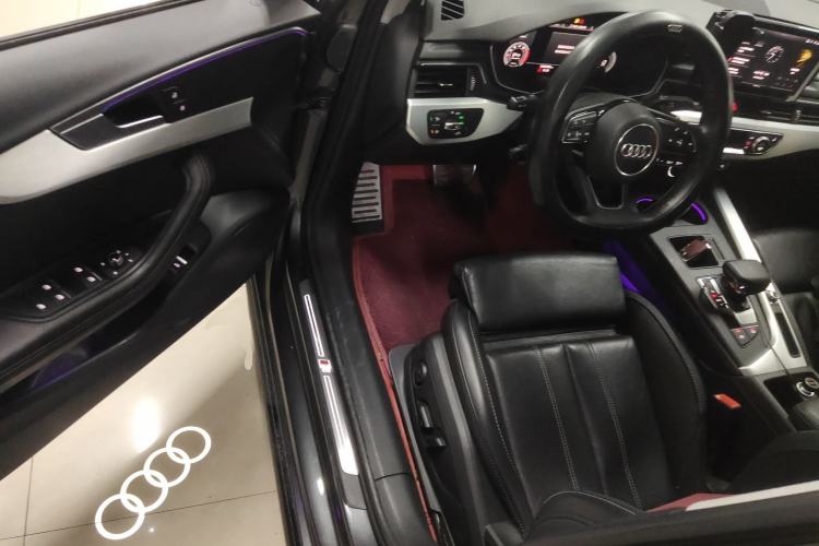 Used Audi A4L 2022 40 TFSI Luxury Dynamic Model Driver Seat