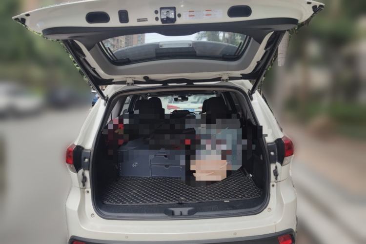 Used Toyota Highlander 2018 2.0T Four-Wheel Drive Ultimate Edition 7-Seater Emission Standard China V
