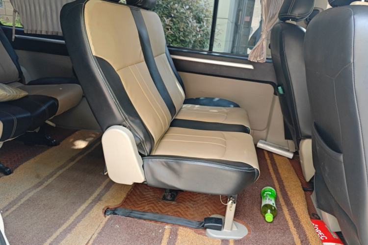 Used FORTHING Lingzhi 2019 M5L 1.6L 7-Seater Base Model China VI Standard
