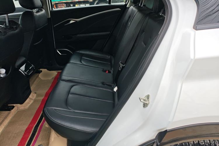 Used NETA U 2023 NETA U-Ⅱ 400 U Show Edition – Lithium Iron Phosphate
