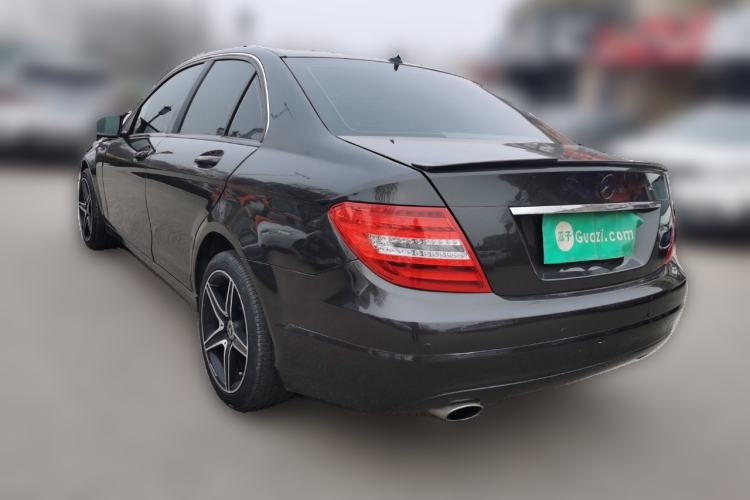 Used Mercedes-Benz C-Class 2010 C 180K Classic model