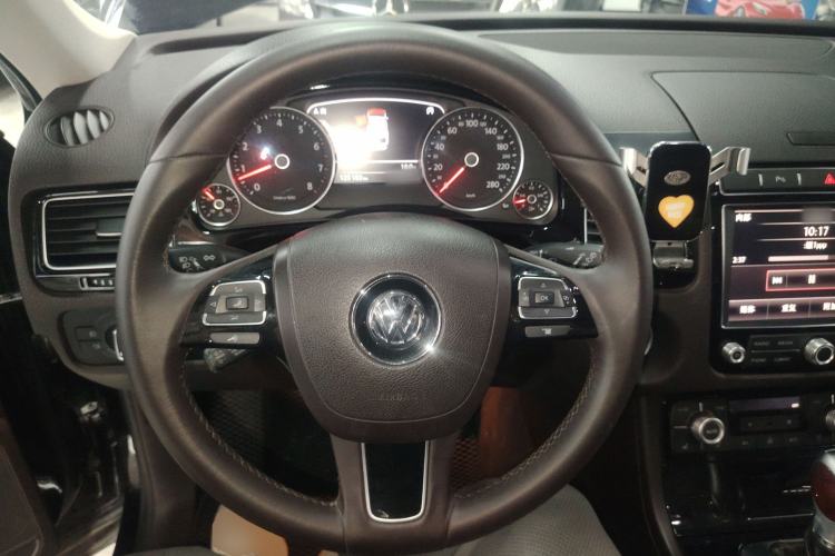 Used Volkswagen Touareg 2017 3.0 TSI Touareg Edition Steering Wheel
