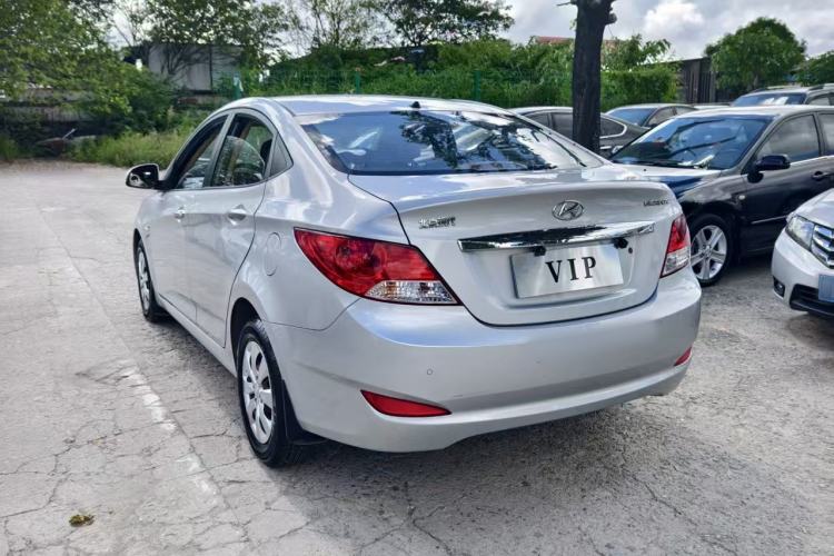 Used Hyundai Verna (older generation) 2010 Sedan 1.4L Automatic Comfort Model GS
