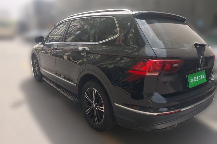 Used Volkswagen Tiguan L 2021 330TSI Automatic Two-Wheel Drive Smart Edition
