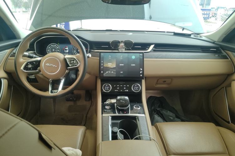 Used Jaguar XFL 2021 XFL 2.0T P250 Two-Wheel-Drive Luxury Deluxe Edition
