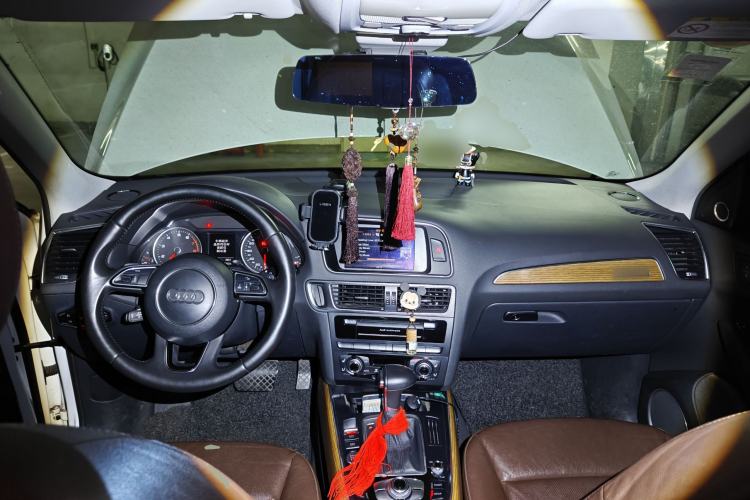 Used Audi Q5 2015 40 TFSI Luxury Model
