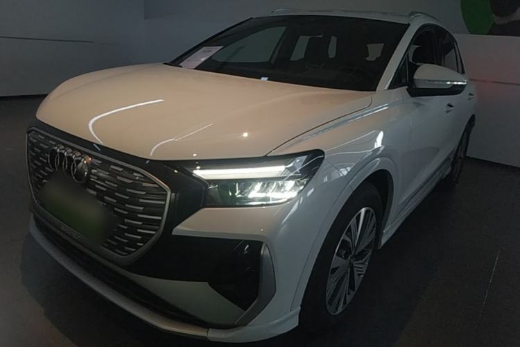 Used Audi Q4 e-tron 2024 40 e-tron Adventure Edition Guazi used car, China used car export, Used car for sale, Used  cars, Cheapest cars for sale