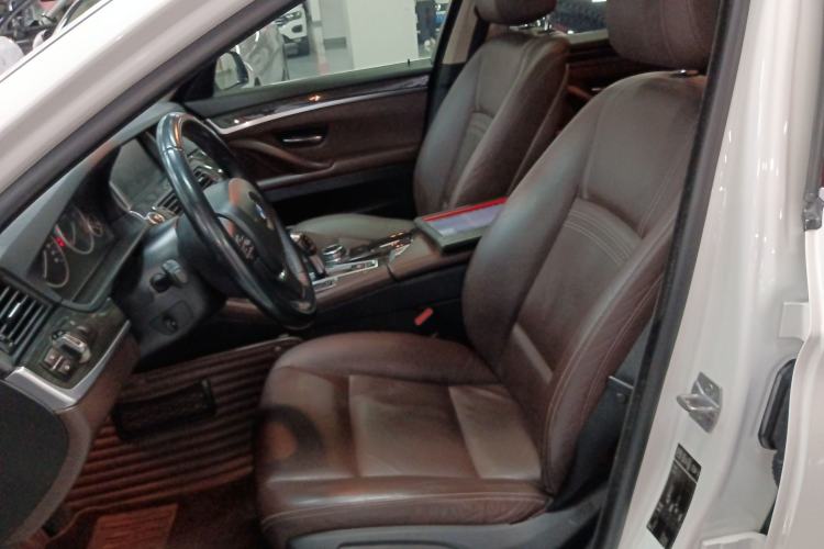 Used BMW 5 Series 2014 525Li Luxury Design Package