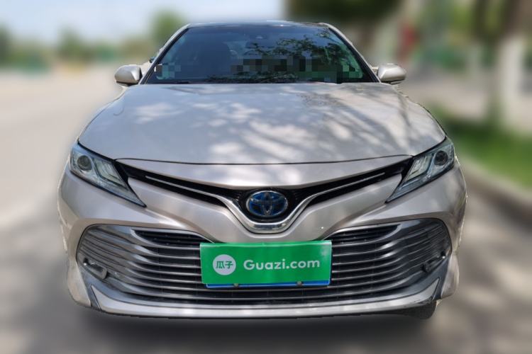 Used Toyota Camry 2019 Dual-Engine 2.5 HG Luxury Edition China V Standard
