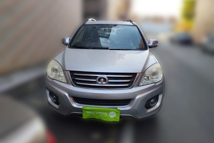Used Haval H6 2014 Upgraded Model 2.0T Diesel Manual Two-Wheel Drive Urban Version