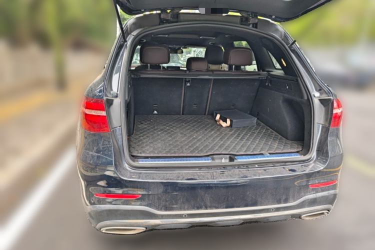 Used Mercedes-Benz GLC 2019 Facelift GLC 260 L 4MATIC Luxury Model Trunk