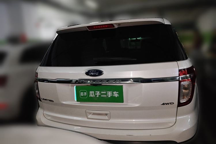 Used Ford Explorer 2013 3.5L Deluxe Model
