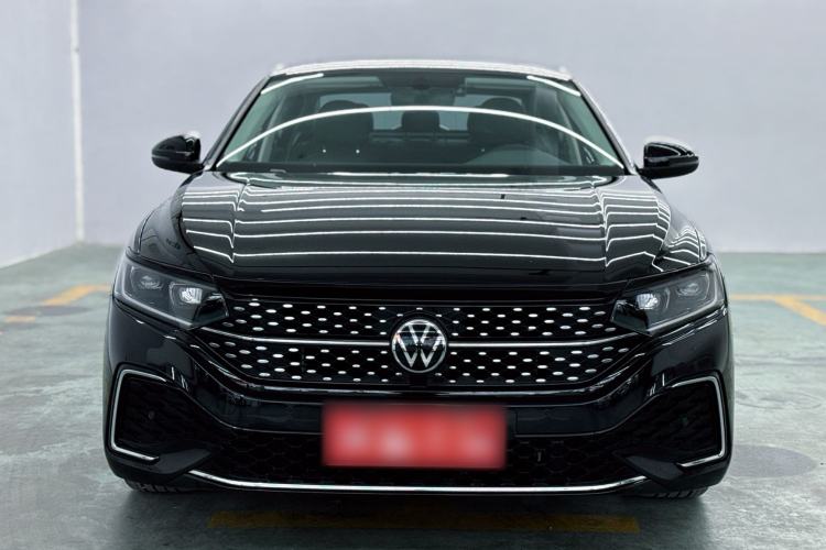 Used Volkswagen Passat 2022 330TSI Starry Elite Edition
