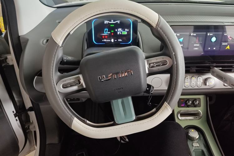 Used CHANGAN NEVO Lumin 2024 130km Qingyue Version
