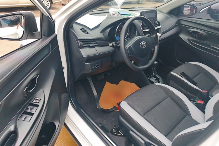 Used Toyota YARiS L Zhi Xuan 2020 X-Trail X 1.5L CVT Leading Edition Driver Seat