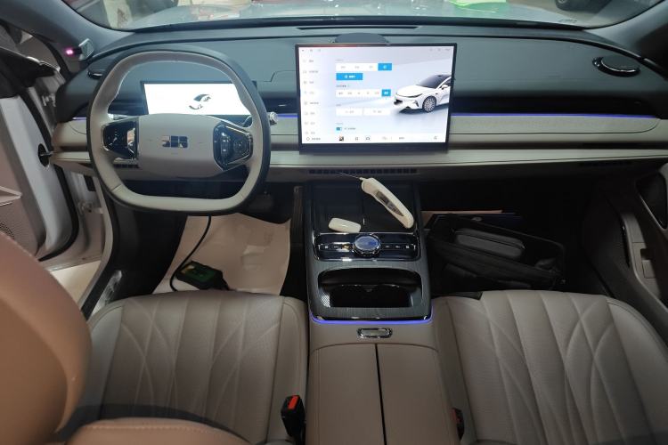 Used Geely Galaxy Galaxy 8 2025 130km EM-i Prestige Edition