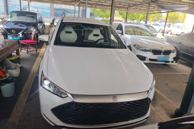 Used BYD Qin PLUS 2024 HONOR Edition DM-i 55KM Leading Model
