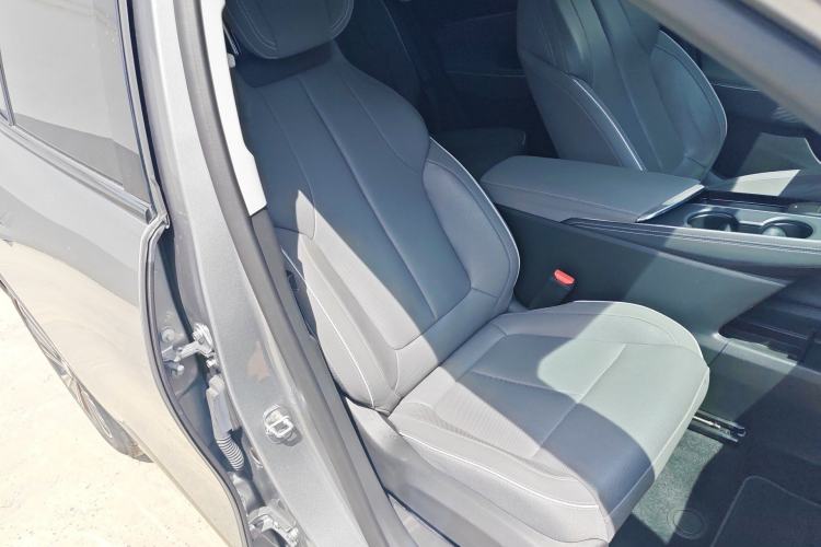 Used Buick E5 2023 Zhenxiang Standard Range Edition Right Front Seat