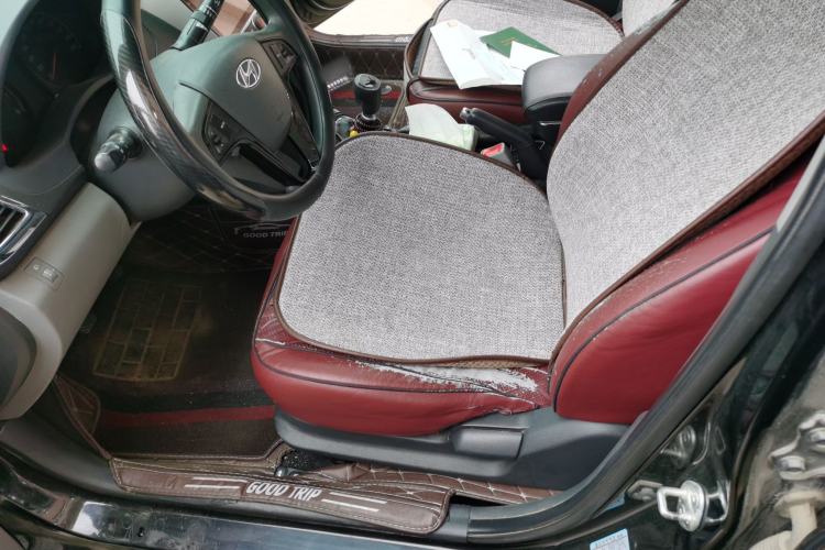 Used Hyundai Verna (older generation) 2014 1.4L Manual Smart GLS Trim Left Front Seat