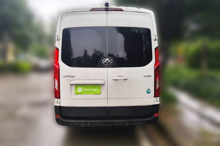 Used SAIC MAXUS Xintu V90 2019 2.0T Manual ZhiDuXing Rear-Drive Single-Tire Extended-Height Roof 7-Seater
