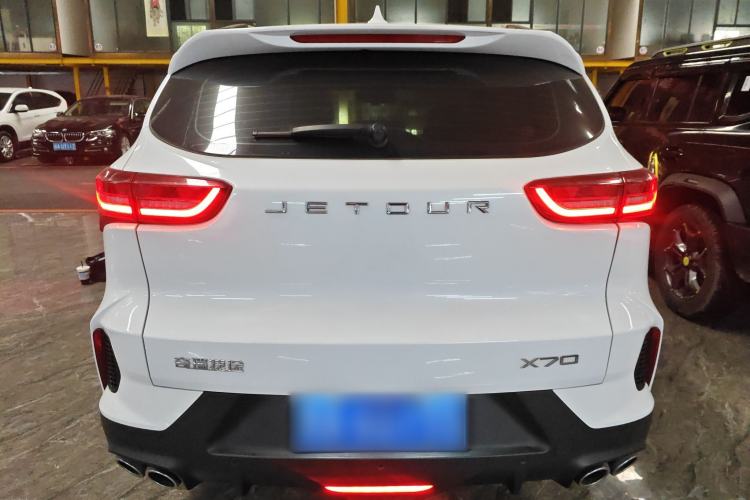 Used JETOUR X70 2023 1.5T DCT Overpass PRO+ Edition 7 Seats
