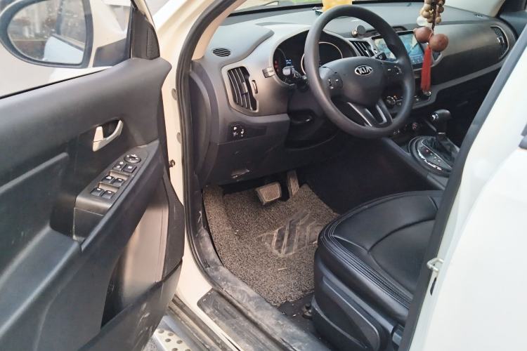 Used Kia Sportage R 2015 2.0L Automatic Two-Wheel Drive GL
