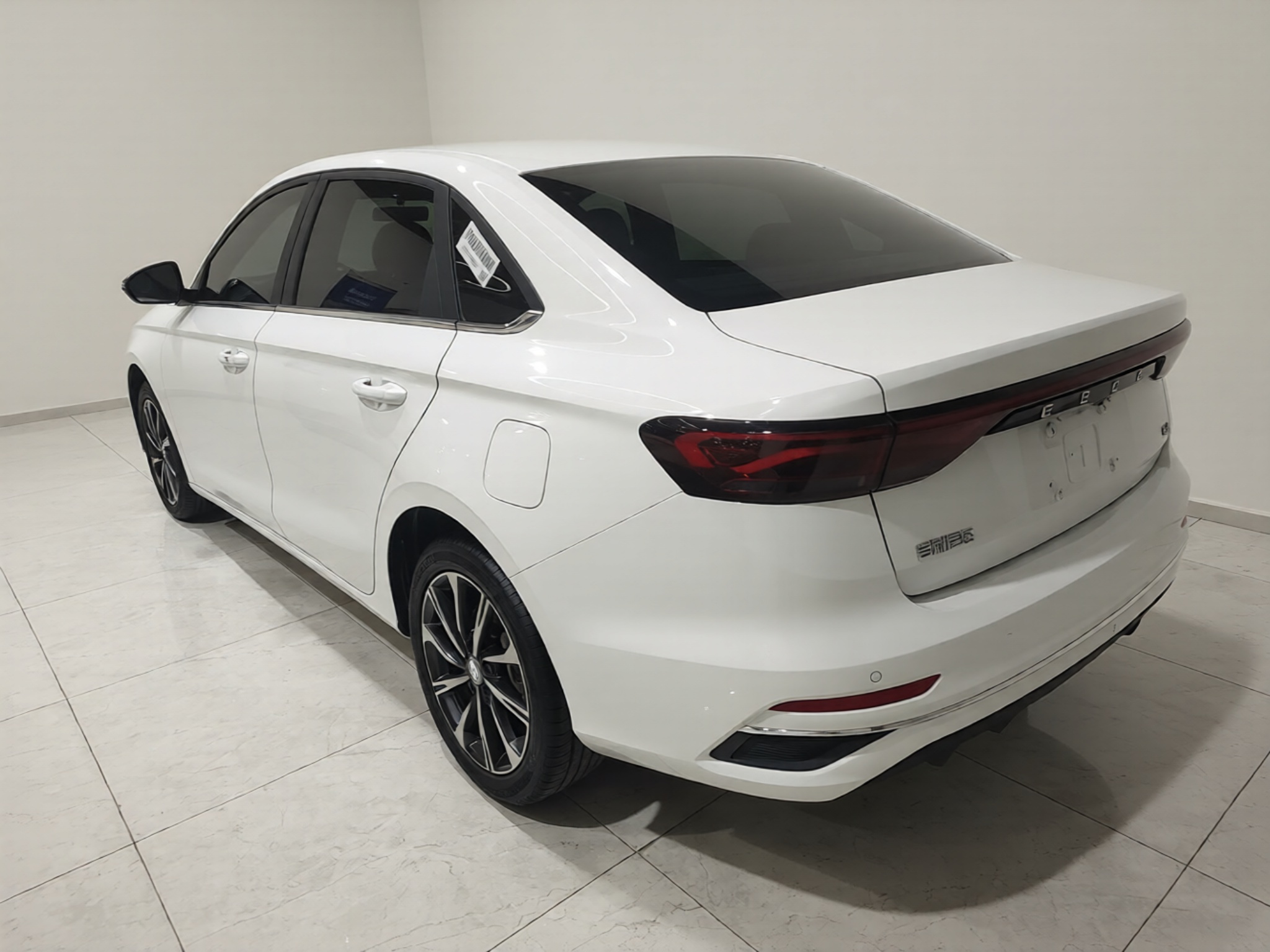 Geely Auto Emgrand 2025 4th Generation 1.5L CVT Flagship Version — снимка 8