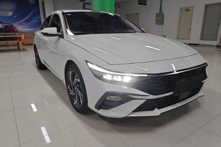 Used Hyundai Elantra 2023 1.5L CVT GLX Elite Edition
