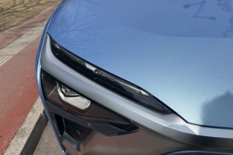 Used Nio ES8 2018 355 km Base Version 7-Seater Edition