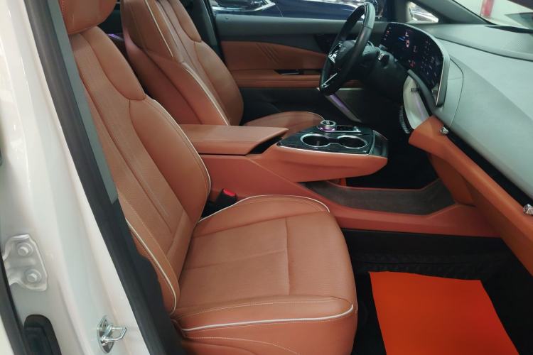 Used Cadillac OPTIQ 2024 Four-Wheel Drive Long-Range Version
