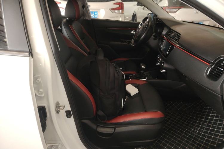 Used Kia KX Cross 2018 1.6L Automatic Dynamic Sunroof Version
