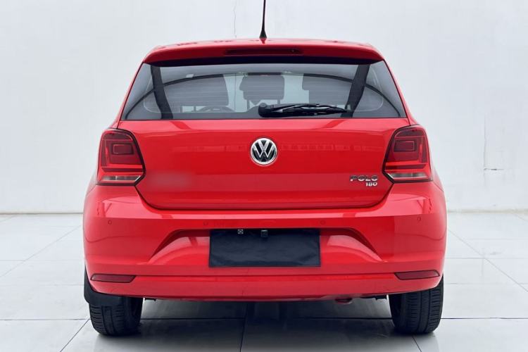 Used Volkswagen Polo 2016 1.6L Automatic Comfort Model
