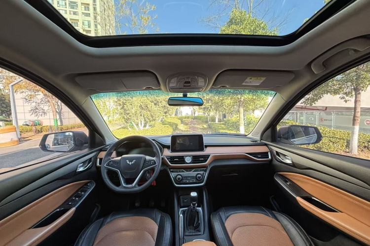 Used Wuling Hongguang S3 2018 1.5L Manual Luxury Model China V Standard
