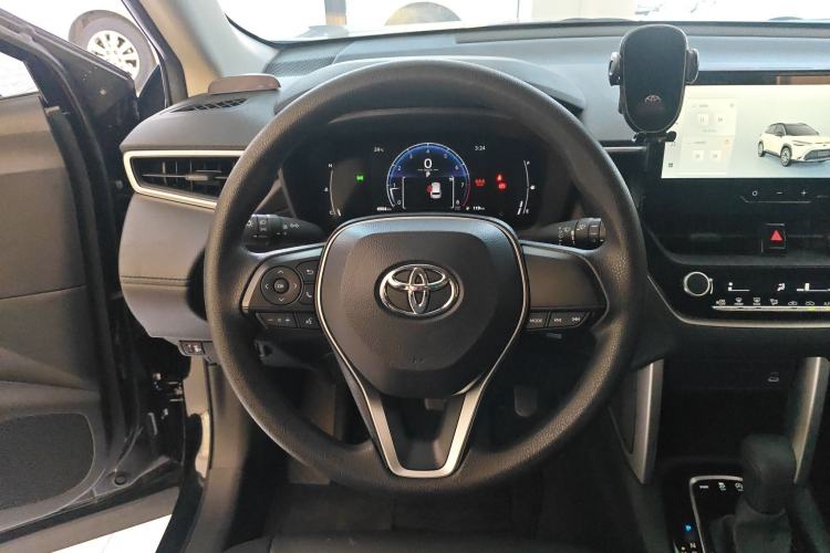 Used Toyota FRONTLANDER 2023 2.0L CVT Elite Edition
