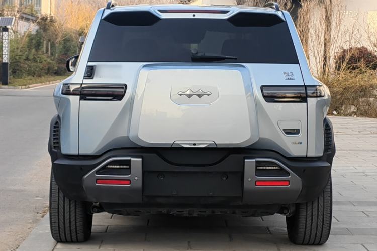 Used Formula Leopard Titanium 3 2025 501KM All-Wheel Drive Intelligent Driving Ultra Version