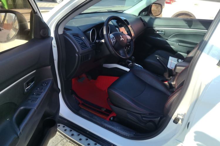 Used Mitsubishi ASX 2013 2.0L CVT Two-Wheel Drive Elite Edition