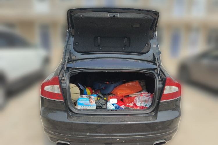 Used Volvo S80L 2014 2.0T T5 Intelligent Luxury Edition Trunk