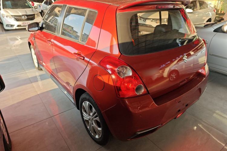 Used Suzuki Swift 2014 1.5L Automatic Fashion Edition
