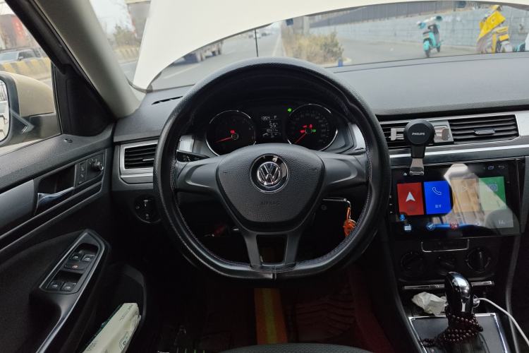 Used Volkswagen Bora 2017 1.6L Automatic Fashion Model