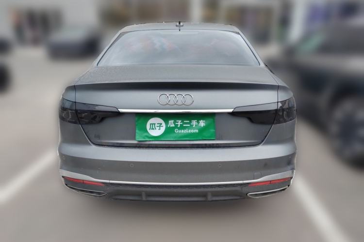 Used Audi A4L 2020 40 TFSI Fashionable and Elegant Model
