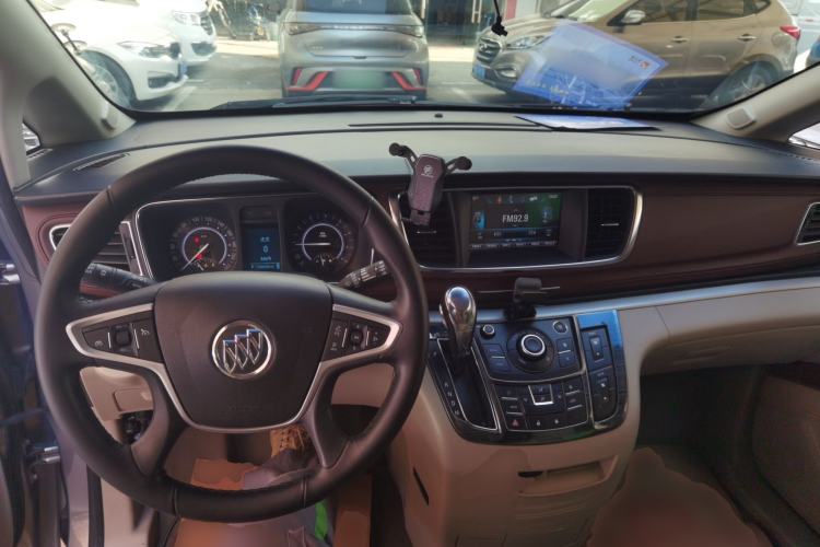 Used Buick GL8 2017 25S Luxury Version China V Standard